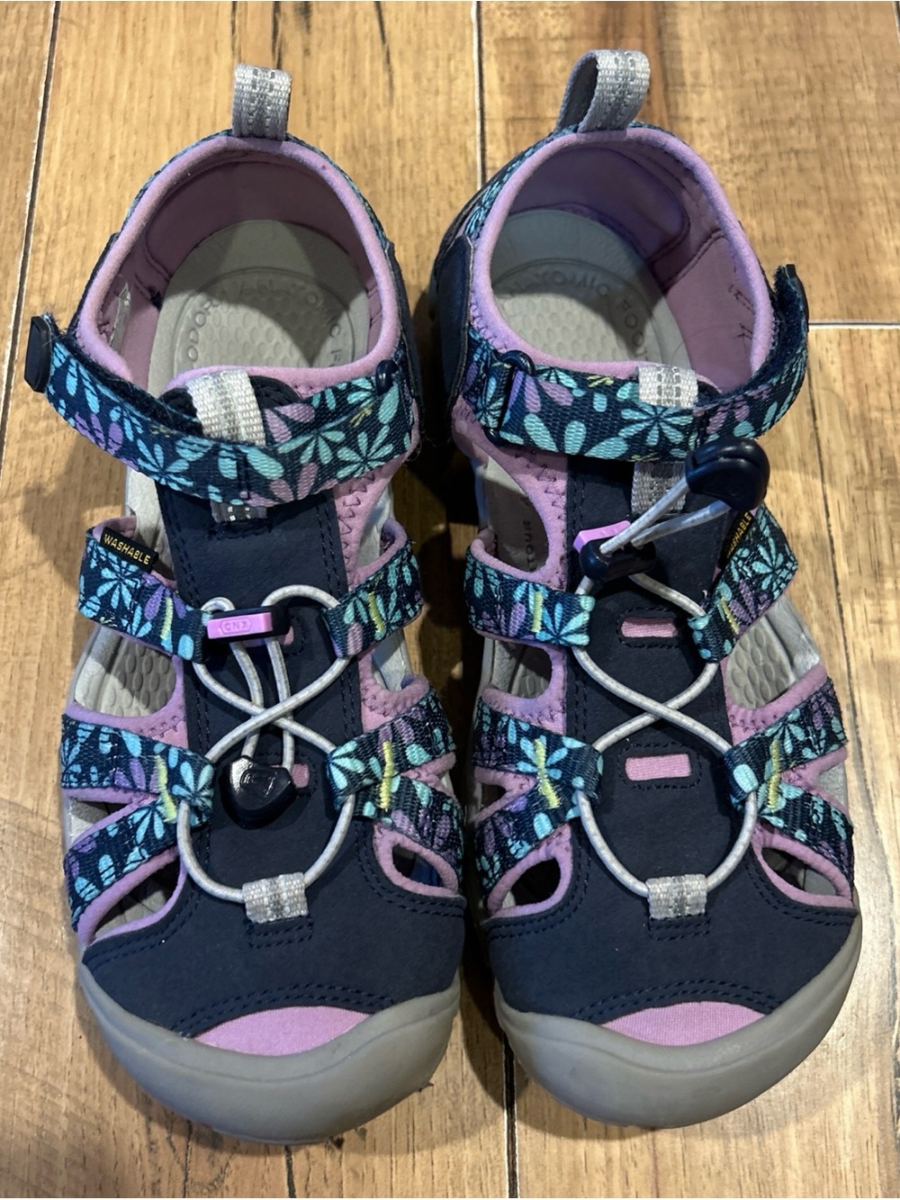 Keen‎ Seacamp II CNX Sandals Lace Bungee Close Toe Purple floral youth Size 5